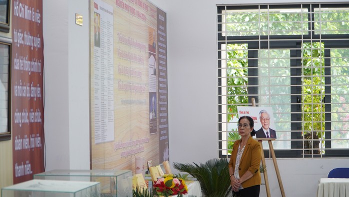 Xúc động không gian tưởng niệm Tổng Bí thư Nguyễn Phú Trọng tại quận Phú Nhuận- Ảnh 5. Xúc động không gian tưởng niệm Tổng Bí thư Nguyễn Phú Trọng tại quận Phú Nhuận- Ảnh 5.
