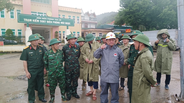 Bão số 2 suy yếu, khẩn trương khắc phục hậu quả- Ảnh 1. Bão số 2 suy yếu, khẩn trương khắc phục hậu quả- Ảnh 1.