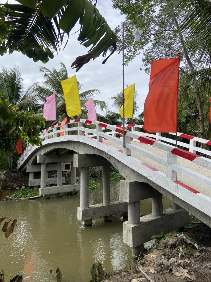 Khánh thành cây cầu Kênh 78 ở Hậu Giang- Ảnh 2. Khánh thành cây cầu Kênh 78 ở Hậu Giang- Ảnh 2.