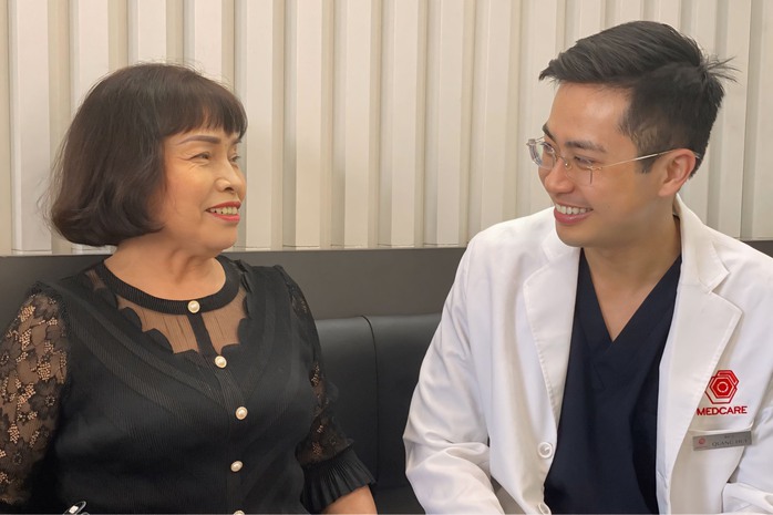 Cuộc thi viết NGƯỜI THẦY THUỐC TRONG TÔI: Người tìm lại nụ cười cho bệnh nhân bạch biến- Ảnh 1. Cuộc thi viết NGƯỜI THẦY THUỐC TRONG TÔI: Người tìm lại nụ cười cho bệnh nhân bạch biến- Ảnh 1.