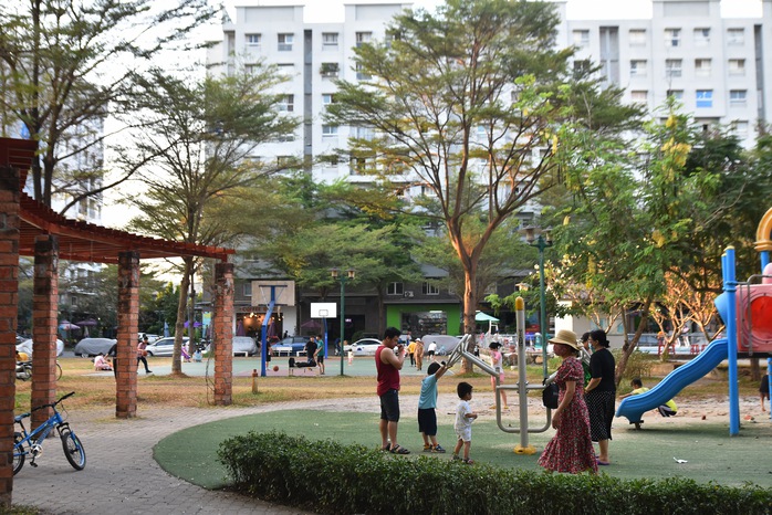Người mua nhà ở xã hội sẽ "dễ thở" hơn- Ảnh 1. Người mua nhà ở xã hội sẽ "dễ thở" hơn- Ảnh 1.