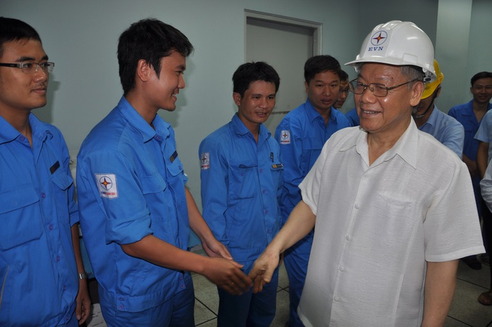 Hình ảnh Tổng Bí thư Nguyễn Phú Trọng gần gũi, bình dị trong những lần về thăm Thanh Hóa- Ảnh 14. Hình ảnh Tổng Bí thư Nguyễn Phú Trọng gần gũi, bình dị trong những lần về thăm Thanh Hóa- Ảnh 14.