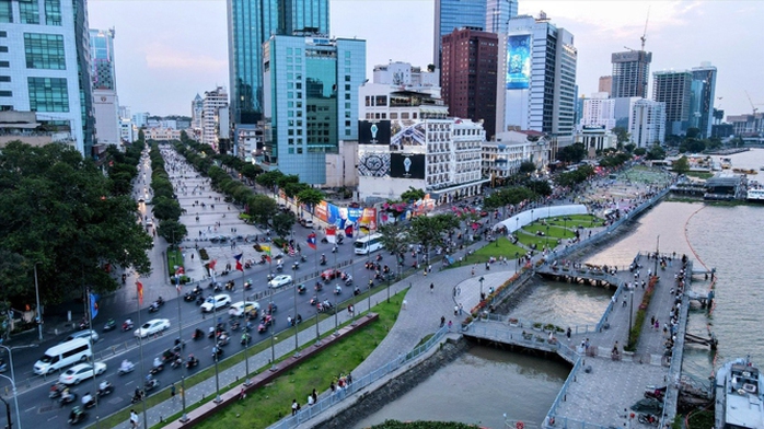 Đường Tôn Đức Thắng, nơi công trình ngầm dự kiến hình thành Ảnh: THU HỒNG Đường Tôn Đức Thắng, nơi công trình ngầm dự kiến hình thành Ảnh: THU HỒNG