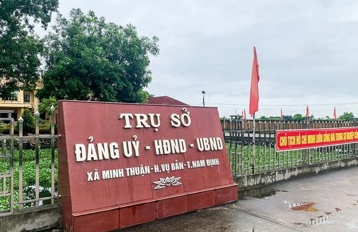 Một loạt cựu "quan xã" bị khởi tố- Ảnh 1. Một loạt cựu "quan xã" bị khởi tố- Ảnh 1.