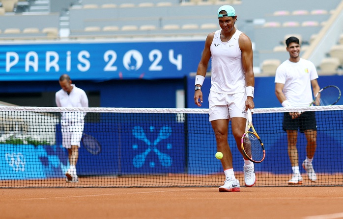 Nadal bất ngờ bỏ buổi tập hôm qua, có thể gặp Djokovic ở vòng 2- Ảnh 1. Nadal bất ngờ bỏ buổi tập hôm qua, có thể gặp Djokovic ở vòng 2- Ảnh 1.