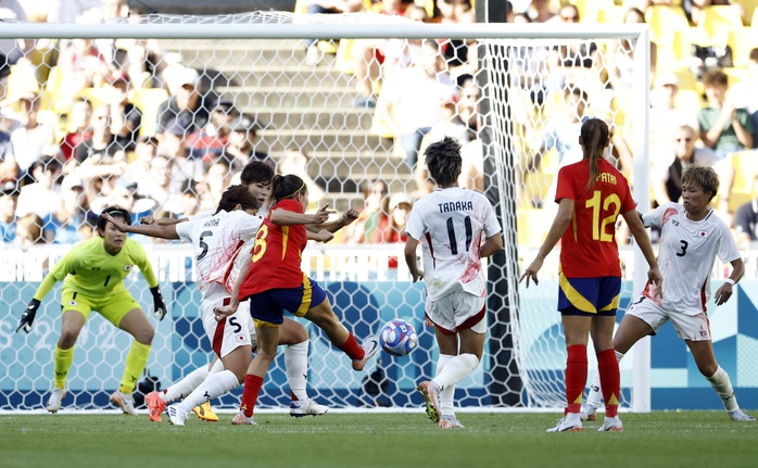 Olympic Paris 2024: Nhà vô địch World Cup ngược dòng trước nữ Nhật Bản- Ảnh 5. Olympic Paris 2024: Nhà vô địch World Cup ngược dòng trước nữ Nhật Bản- Ảnh 5.