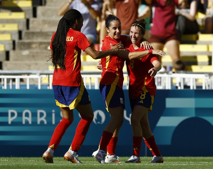 Olympic Paris 2024: Nhà vô địch World Cup ngược dòng trước nữ Nhật Bản- Ảnh 6. Olympic Paris 2024: Nhà vô địch World Cup ngược dòng trước nữ Nhật Bản- Ảnh 6.