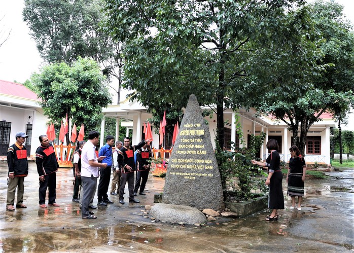 Tổng Bí thư trong trái tim đồng bào Tây Nguyên- Ảnh 2. Tổng Bí thư trong trái tim đồng bào Tây Nguyên- Ảnh 2.