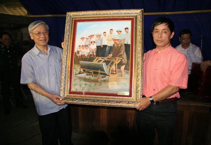 Tổng Bí thư Nguyễn Phú Trọng: Đường khó, dân đi được, mình cũng đi được- Ảnh 3. Tổng Bí thư Nguyễn Phú Trọng: Đường khó, dân đi được, mình cũng đi được- Ảnh 3.