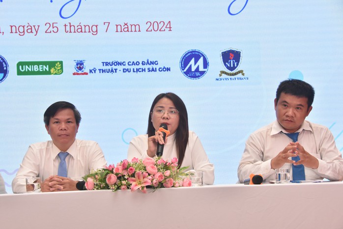 Tư vấn trực tuyến: Không thể chần chừ đăng ký nguyện vọng vào ĐH!- Ảnh 7. Tư vấn trực tuyến: Không thể chần chừ đăng ký nguyện vọng vào ĐH!- Ảnh 7.