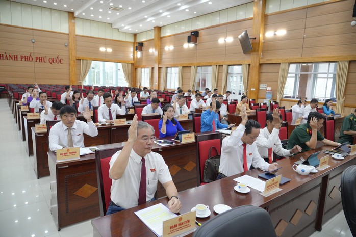 Cắt giảm 12 dự án đầu tư công ở Phú Quốc- Ảnh 1. Cắt giảm 12 dự án đầu tư công ở Phú Quốc- Ảnh 1.