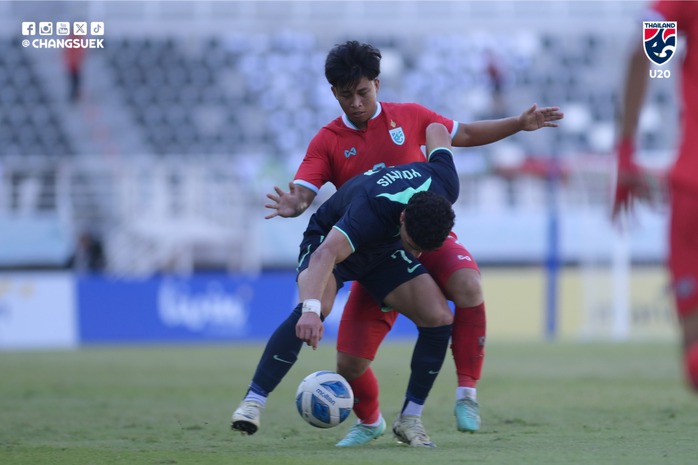 U19 Đông Nam Á: Thiếu người trước Úc, Thái Lan vẫn vào chung kết- Ảnh 2. U19 Đông Nam Á: Thiếu người trước Úc, Thái Lan vẫn vào chung kết- Ảnh 2.