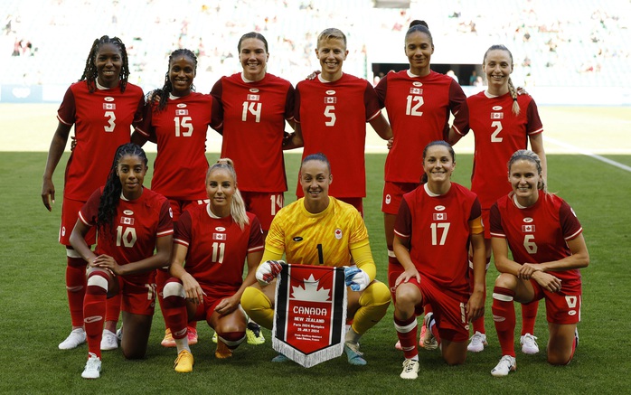 Tuyển nữ Canada bị trừ 6 điểm vì bê bối do thám ở Olympic Paris- Ảnh 4. Tuyển nữ Canada bị trừ 6 điểm vì bê bối do thám ở Olympic Paris- Ảnh 4.