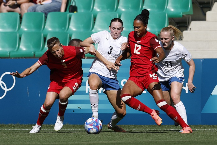 Tuyển nữ Canada bị trừ 6 điểm vì bê bối do thám ở Olympic Paris- Ảnh 3. Tuyển nữ Canada bị trừ 6 điểm vì bê bối do thám ở Olympic Paris- Ảnh 3.