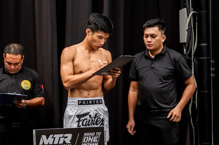 Muay Thai Rampage x Road To ONE: Cặp đấu của nhà vô địch thế giới có thay đổi- Ảnh 3. Muay Thai Rampage x Road To ONE: Cặp đấu của nhà vô địch thế giới có thay đổi- Ảnh 3.