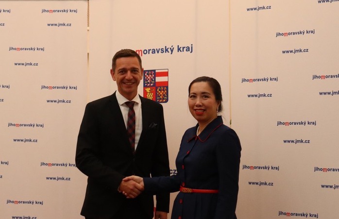 Lễ tôn vinh tiếng Việt tại Czech- Ảnh 1. Lễ tôn vinh tiếng Việt tại Czech- Ảnh 1.