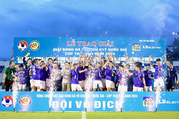 U17 Quốc gia: HAGL gục ngã, Hà Nội lần đầu tiên vô địch- Ảnh 3. U17 Quốc gia: HAGL gục ngã, Hà Nội lần đầu tiên vô địch- Ảnh 3.