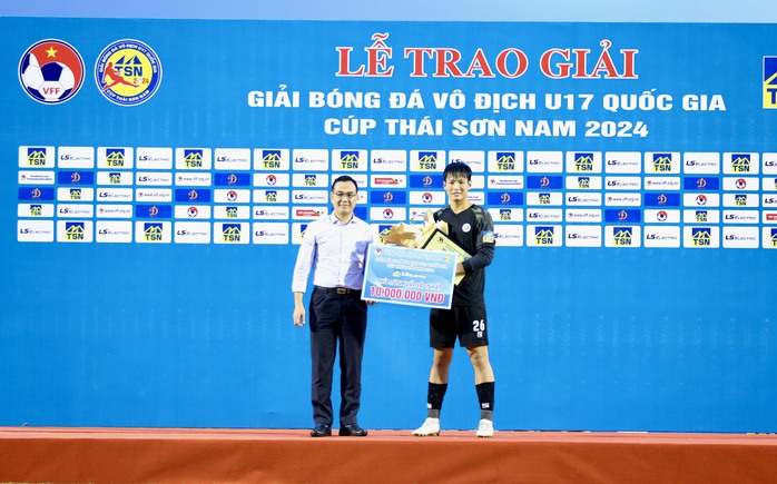 U17 Quốc gia: HAGL gục ngã, Hà Nội lần đầu tiên vô địch- Ảnh 6. U17 Quốc gia: HAGL gục ngã, Hà Nội lần đầu tiên vô địch- Ảnh 6.