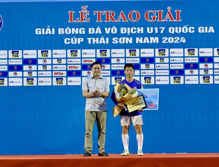 U17 Quốc gia: HAGL gục ngã, Hà Nội lần đầu tiên vô địch- Ảnh 7. U17 Quốc gia: HAGL gục ngã, Hà Nội lần đầu tiên vô địch- Ảnh 7.