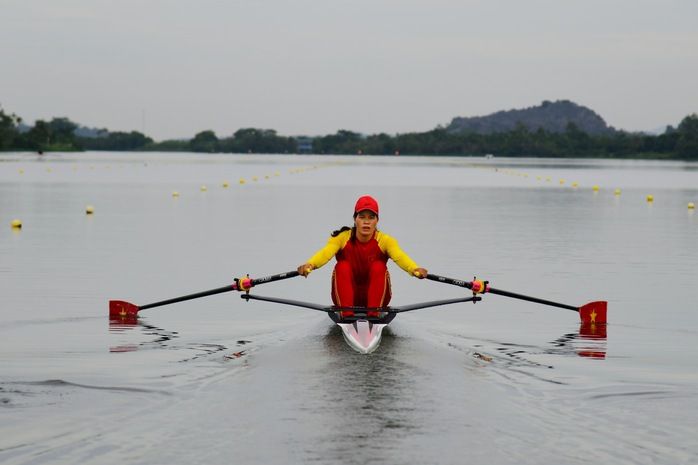 Olympic Paris ngày 28-7: Phạm Thị Huệ vào tứ kết rowing thuyền đơn hạng nặng- Ảnh 3. Olympic Paris ngày 28-7: Phạm Thị Huệ vào tứ kết rowing thuyền đơn hạng nặng- Ảnh 3.