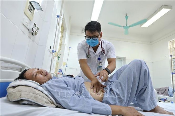 Sốt xuất huyết tại Hà Nội, TP HCM đều tăng- Ảnh 1. Sốt xuất huyết tại Hà Nội, TP HCM đều tăng- Ảnh 1.