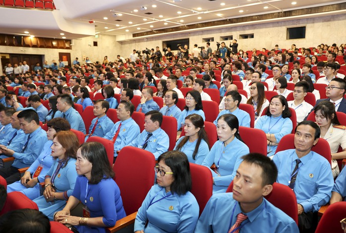 Công đoàn Việt Nam: Chỗ dựa tin cậy, trung thành của Đảng, hết lòng vì giai cấp công nhân- Ảnh 4. Công đoàn Việt Nam: Chỗ dựa tin cậy, trung thành của Đảng, hết lòng vì giai cấp công nhân- Ảnh 4.