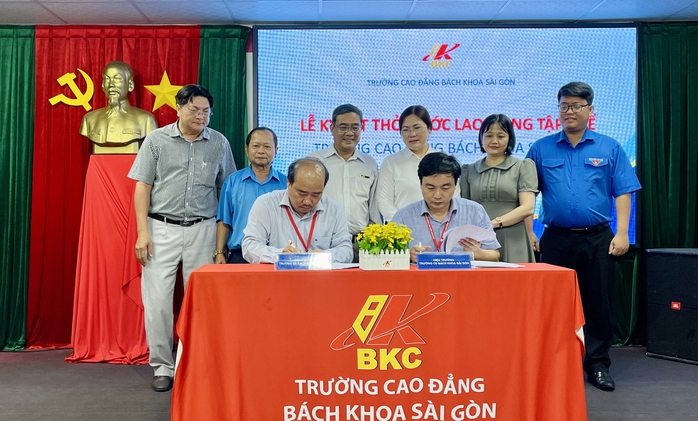 Tích cực gia nhập tổ chức Công đoàn- Ảnh 1. Tích cực gia nhập tổ chức Công đoàn- Ảnh 1.
