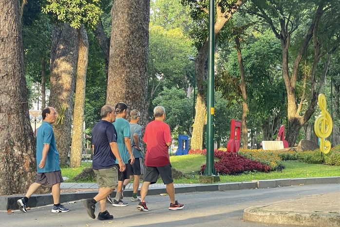 Tuổi thọ tăng, nơi nào người Việt sống thọ nhất?- Ảnh 1. Tuổi thọ tăng, nơi nào người Việt sống thọ nhất?- Ảnh 1.