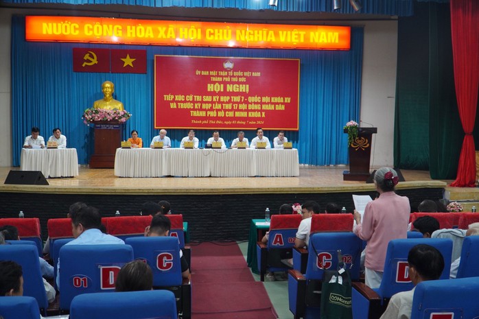 Hội nghị tiếp xúc cử tri ở TP Thủ Đức Hội nghị tiếp xúc cử tri ở TP Thủ Đức