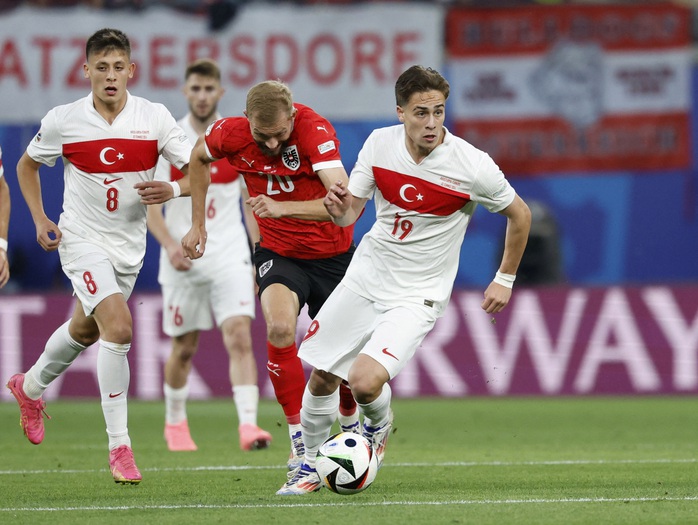 Euro 2024: Những kỷ lục đáng chú ý sau trận Thổ Nhĩ Kỳ thắng Áo- Ảnh 1. Euro 2024: Những kỷ lục đáng chú ý sau trận Thổ Nhĩ Kỳ thắng Áo- Ảnh 1.