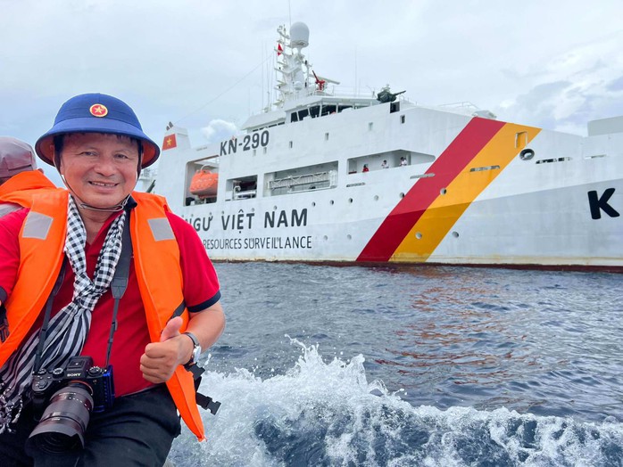 Nghệ sĩ nhiếp ảnh Đoàn Hoài Trung: Cuộc thi ảnh đã lan tỏa rộng tinh thần yêu nước- Ảnh 3.