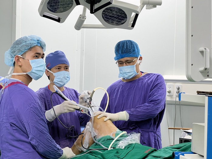 Phí khám chữa bệnh BHYT theo lương mới được tính thế nào?- Ảnh 1. Phí khám chữa bệnh BHYT theo lương mới được tính thế nào?- Ảnh 1.