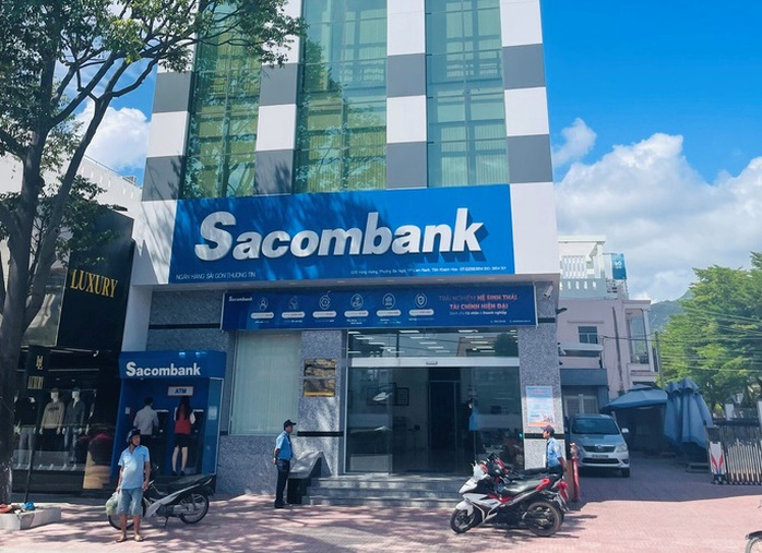 Phúc thẩm vụ Sacombank phải trả số tiền "khủng" cho khách hàng- Ảnh 4. Phúc thẩm vụ Sacombank phải trả số tiền "khủng" cho khách hàng- Ảnh 4.