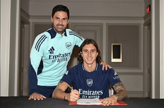 Arsenal chiêu mộ thành công siêu hậu vệ Riccardo Calafiori- Ảnh 3.