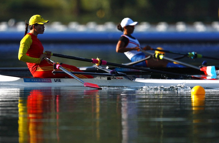 Olympic Paris ngày 30-7: Phạm Thị Huệ tranh xếp hạng rowing- Ảnh 1. Olympic Paris ngày 30-7: Phạm Thị Huệ tranh xếp hạng rowing- Ảnh 1.