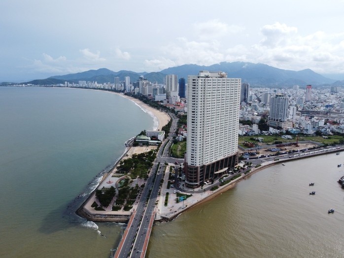 Kiểm tra việc xây dựng 3 khách sạn Mường Thanh ở Khánh Hòa - Ảnh 3. Kiểm tra việc xây dựng 3 khách sạn Mường Thanh ở Khánh Hòa - Ảnh 3.