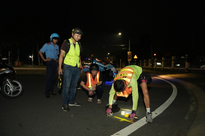 Cận cảnh đo đường chạy Marathon Quốc tế Di sản Cần Thơ theo chuẩn quốc tế- Ảnh 8. Cận cảnh đo đường chạy Marathon Quốc tế Di sản Cần Thơ theo chuẩn quốc tế- Ảnh 8.