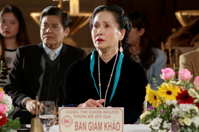 Ngọc Lan và "idol đời đầu" Hồng Ánh đấu nhau- Ảnh 5. Ngọc Lan và "idol đời đầu" Hồng Ánh đấu nhau- Ảnh 5.