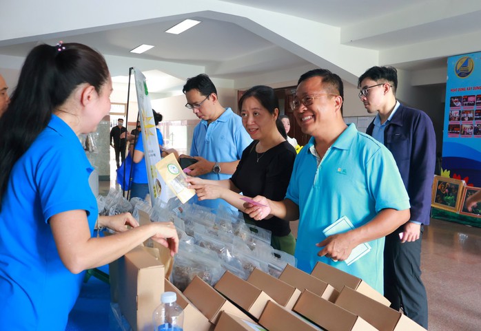 Chăm lo tốt đời sống đoàn viên - lao động- Ảnh 1. Chăm lo tốt đời sống đoàn viên - lao động- Ảnh 1.
