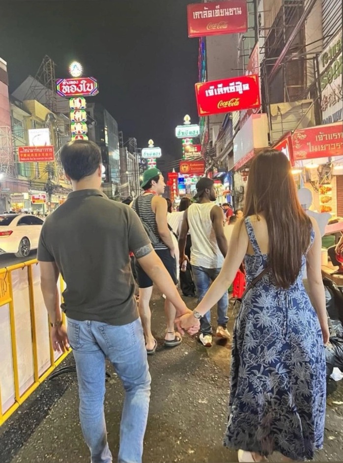 Trăng mật lãng mạn, ngọt ngào của các mỹ nhân Việt- Ảnh 7. Trăng mật lãng mạn, ngọt ngào của các mỹ nhân Việt- Ảnh 7.
