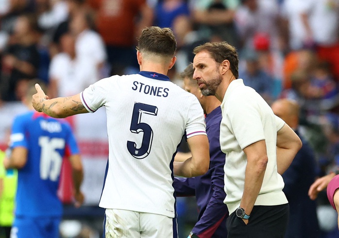 Euro 2024: Soi đội hình "Tam sư" ra quân trước Thụy Sĩ- Ảnh 5. Euro 2024: Soi đội hình "Tam sư" ra quân trước Thụy Sĩ- Ảnh 5.