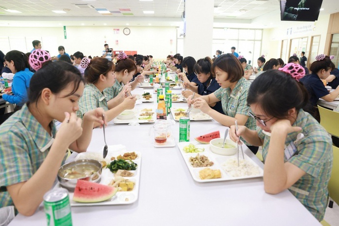 Triển khai tổ chức “Bữa cơm Công đoàn” năm 2024- Ảnh 1. Triển khai tổ chức “Bữa cơm Công đoàn” năm 2024- Ảnh 1.