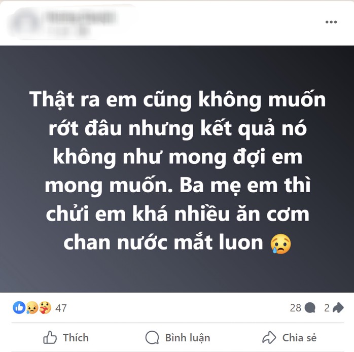 Học sinh trượt 3 nguyện vọng lớp 10: “Con đã cố gắng lắm rồi!”- Ảnh 2. Học sinh trượt 3 nguyện vọng lớp 10: “Con đã cố gắng lắm rồi!”- Ảnh 2.