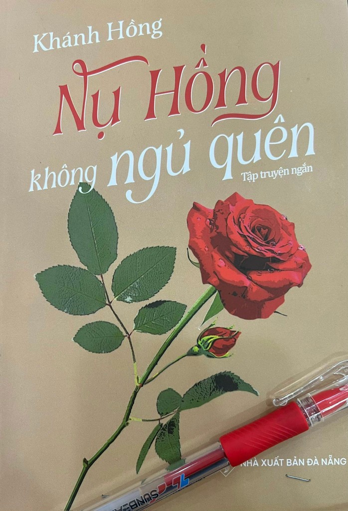 Nụ hồng gửi lại cho đời- Ảnh 1. Nụ hồng gửi lại cho đời- Ảnh 1.
