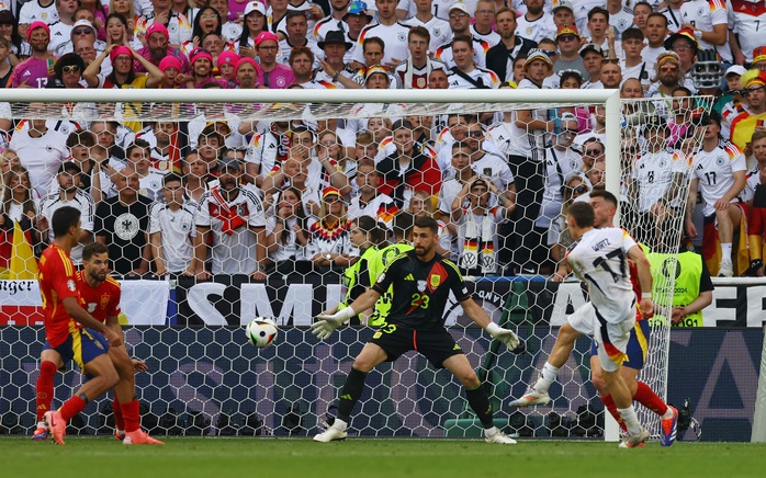 Euro 2024: Thua ở hiệp phụ, Đức nghẹn ngào nhìn Tây Ban Nha vào bán kết- Ảnh 4. Euro 2024: Thua ở hiệp phụ, Đức nghẹn ngào nhìn Tây Ban Nha vào bán kết- Ảnh 4.