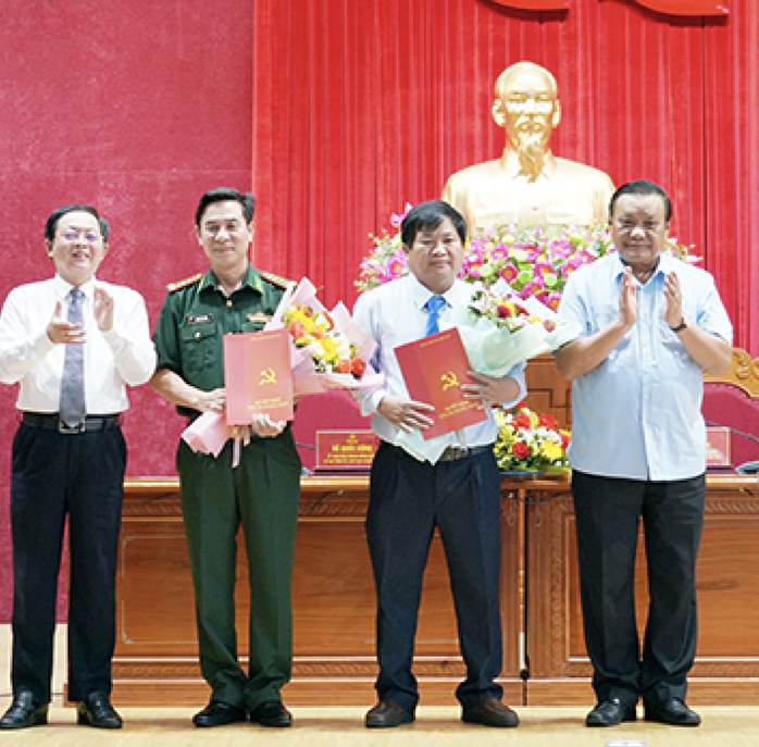 Bình Định có thêm 1 Ủy viên Ban Thường vụ Tỉnh ủy và 2 Tỉnh ủy viên- Ảnh 1. Bình Định có thêm 1 Ủy viên Ban Thường vụ Tỉnh ủy và 2 Tỉnh ủy viên- Ảnh 1.