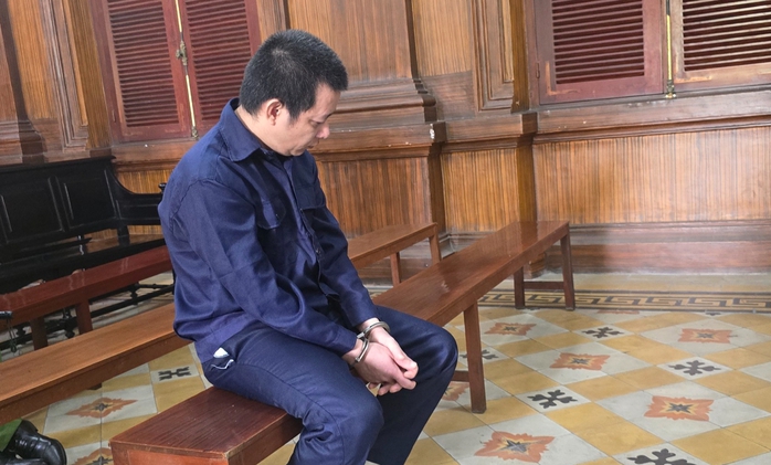 “Phi công” khai lý do sát hại người tình hơn 11 tuổi ở TP HCM- Ảnh 1. “Phi công” khai lý do sát hại người tình hơn 11 tuổi ở TP HCM- Ảnh 1.