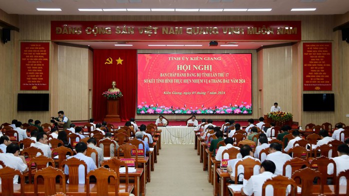 Quyết tâm lập lại trật tự xây dựng ở Phú Quốc- Ảnh 1. Quyết tâm lập lại trật tự xây dựng ở Phú Quốc- Ảnh 1.