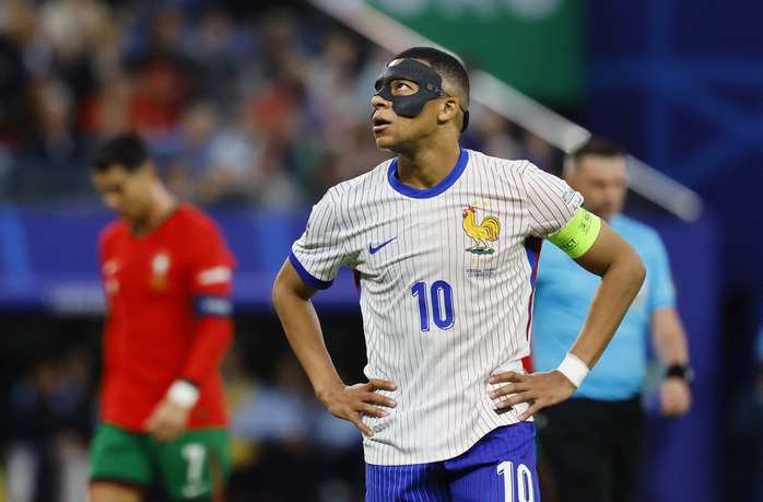 Nhà báo Pháp: Hục hặc với HLV Deschamps, Mbappe muốn chia tay tuyển Pháp- Ảnh 2. Nhà báo Pháp: Hục hặc với HLV Deschamps, Mbappe muốn chia tay tuyển Pháp- Ảnh 2.