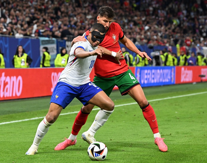 Euro 2024: Pháp loại Bồ Đào Nha nhưng điểm của Mbappe tệ hơn Ronaldo- Ảnh 5. Euro 2024: Pháp loại Bồ Đào Nha nhưng điểm của Mbappe tệ hơn Ronaldo- Ảnh 5.